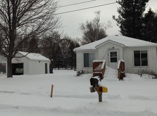 188 Brink St, Grant, MI 49327