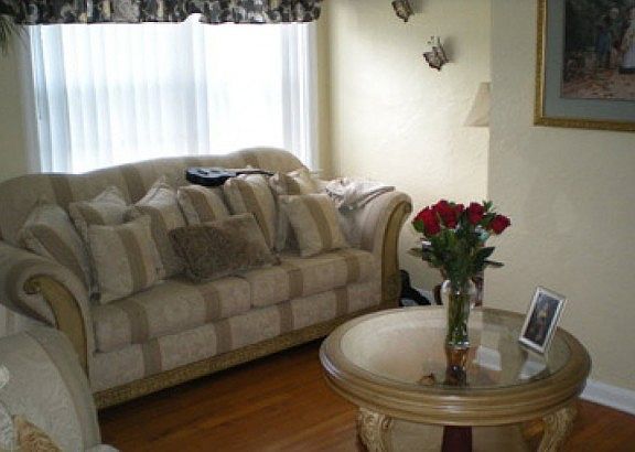5th image of 803 S Clyde Ave