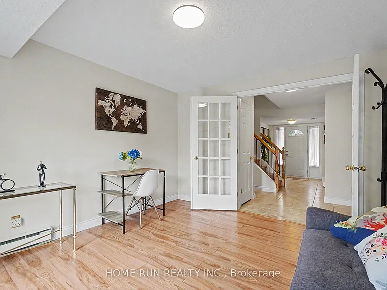 9 D Castlebrook Ln — Photo 16