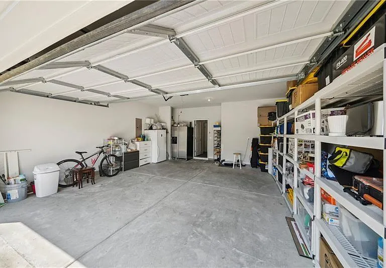 7455 Easton Valley Ln — Photo 41