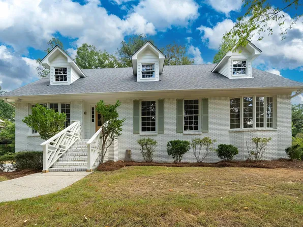 289 Laredo Dr, Birmingham, AL 35226