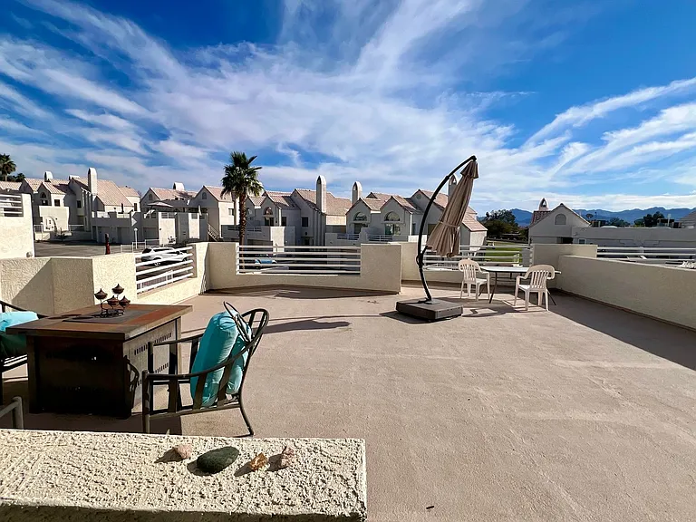 420 Acoma Blvd S #12 — Photo 6