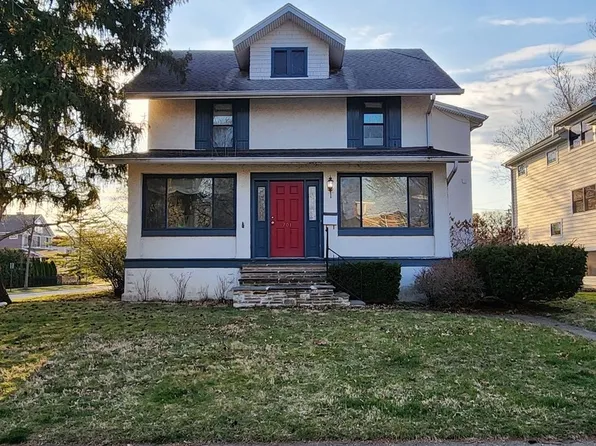 701 Harvard St, Wilmette, IL 60091