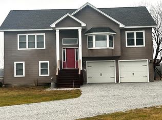 3053 Kellogg Rd, Swanton, VT 05488