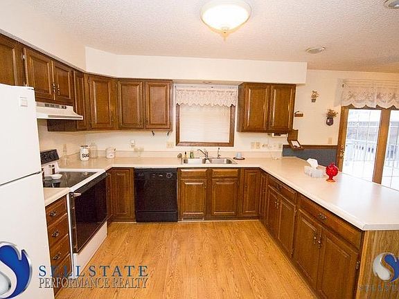 4th image of 1535 Cherrywood Dr