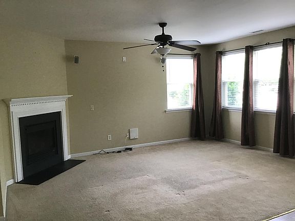 4th image of 1158 Brookhill Way
