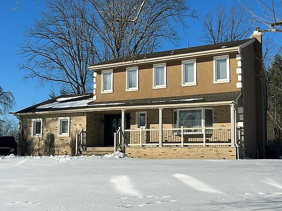 2nd image of 15 Appomattox Dr