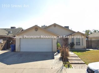 1910 Spring Ave, Delano, CA 93215