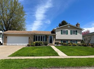 4229 Amherst Rd, Erie, PA 16506