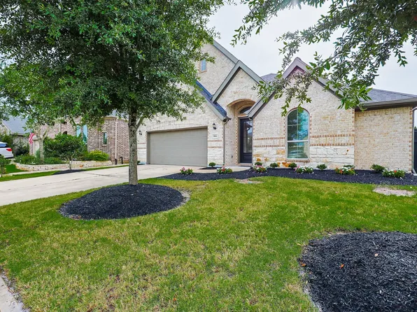 3806 Lake Falls Dr, Fulshear, TX 77441