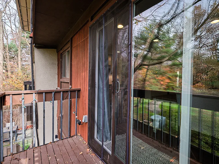 2214 Cartwright Pl — Photo 43