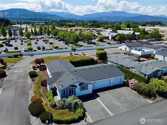 5th image of 891 Starboard Way
