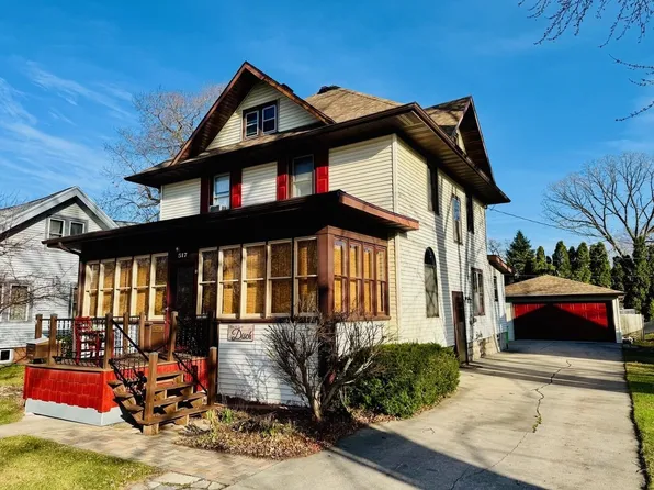517 S Madison St, Waupun, WI 53963