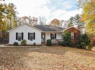 34 Annes Ct, Bogart, GA 30622