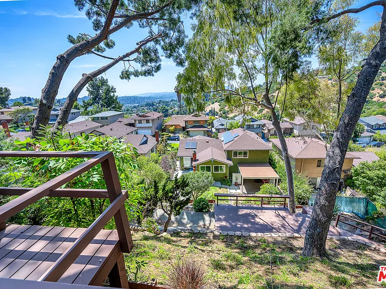 4076 Tropico Way — Photo 48