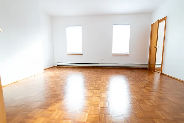 Rented by Greenpoint Properties | media 18