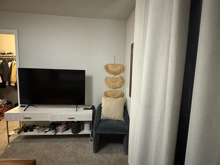 5321 Remington Dr — Photo 53