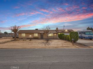 10730 Cochiti Rd, Apple Valley, CA 92308