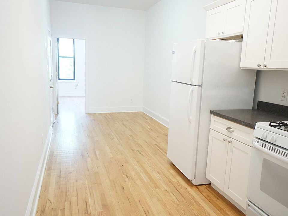 1st image of 255 16th St #1B