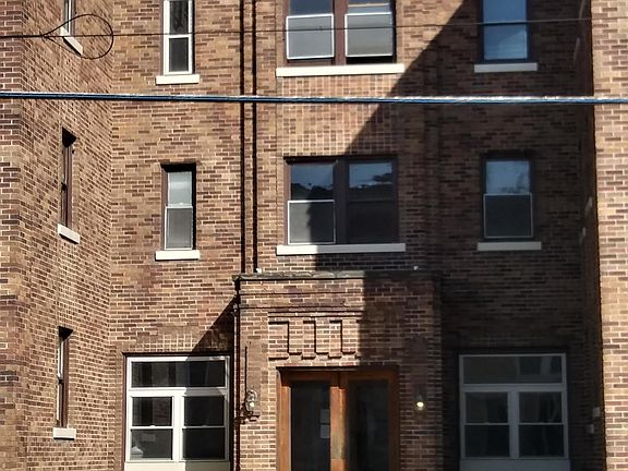 3rd image of 2300 Auburn Ave