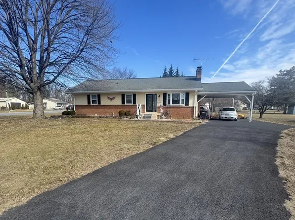 105 Locust Dr, Thurmont, MD 21788