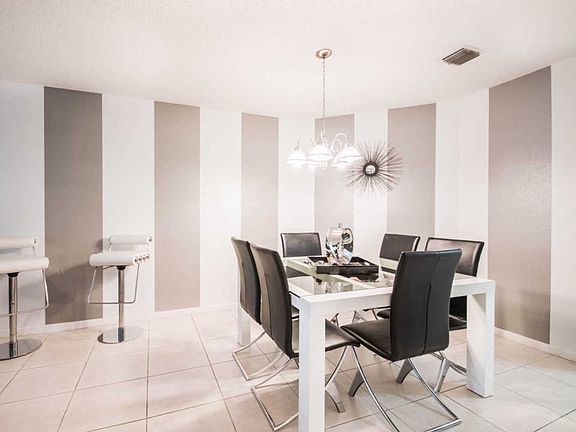 5th image of 5153 Floria Dr APT A