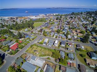 5924 N Winnifred Pl, Tacoma, WA 98407