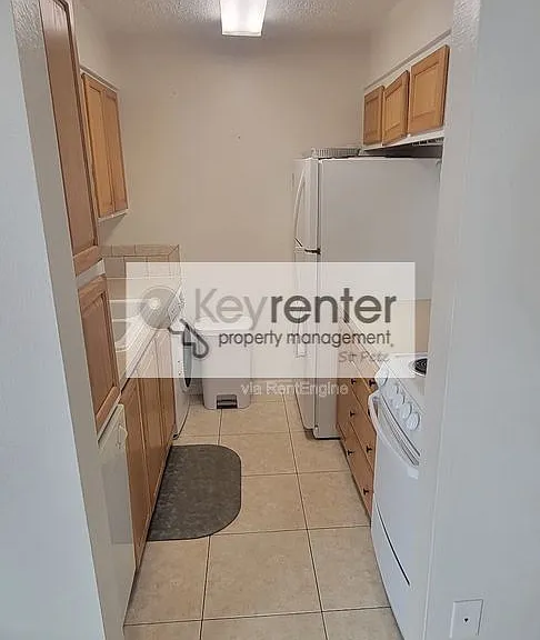 151 Medallion Blvd #G — Photo 10