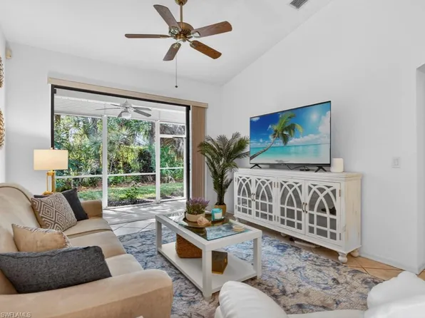 7555 MEADOW LAKES DR #102, NAPLES, FL 34104