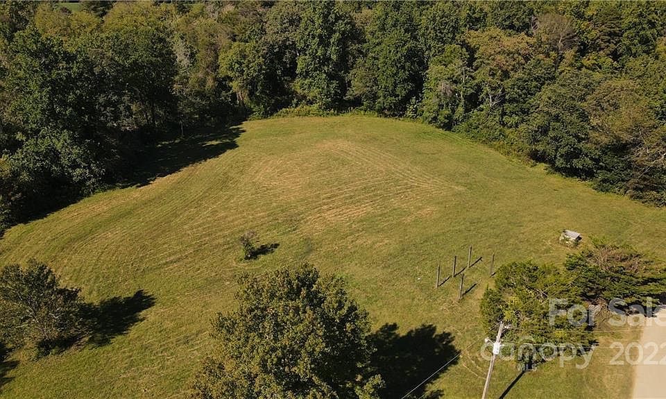 1st image of 5169 Helms End Of Trl