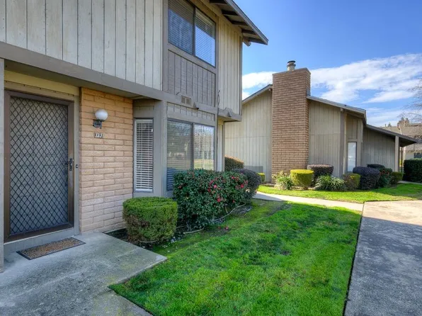 4747 N Woodrow Ave Unit 133, Fresno, CA 93726