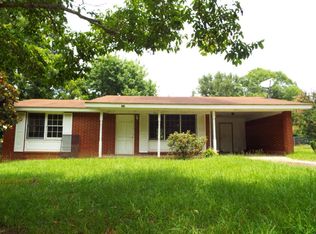 291 Wilson Ave, Lyons, GA 30436