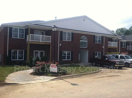 12504 Park Ave #201 Photo 1