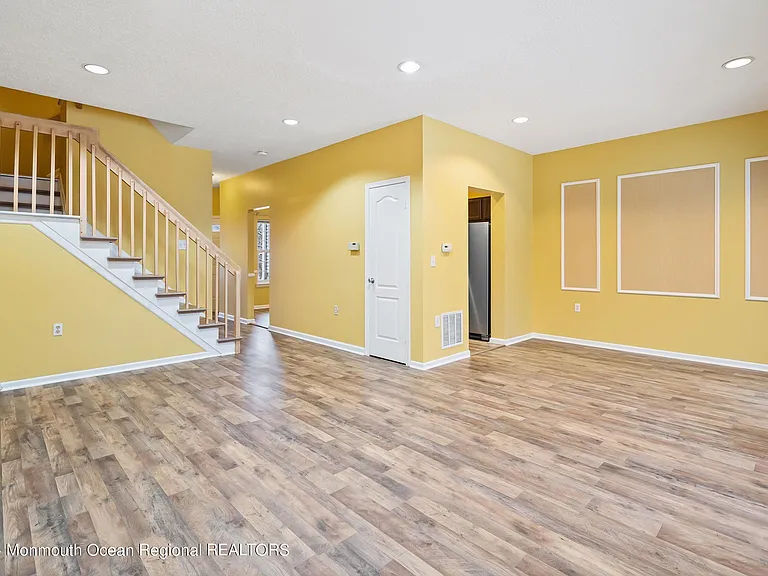707 Hatchery Ct — Photo 11