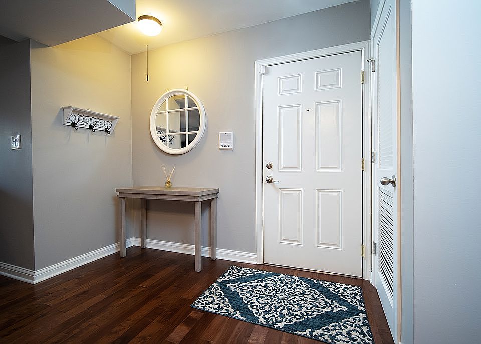 1st image of 5641 Circle Dr APT 103
