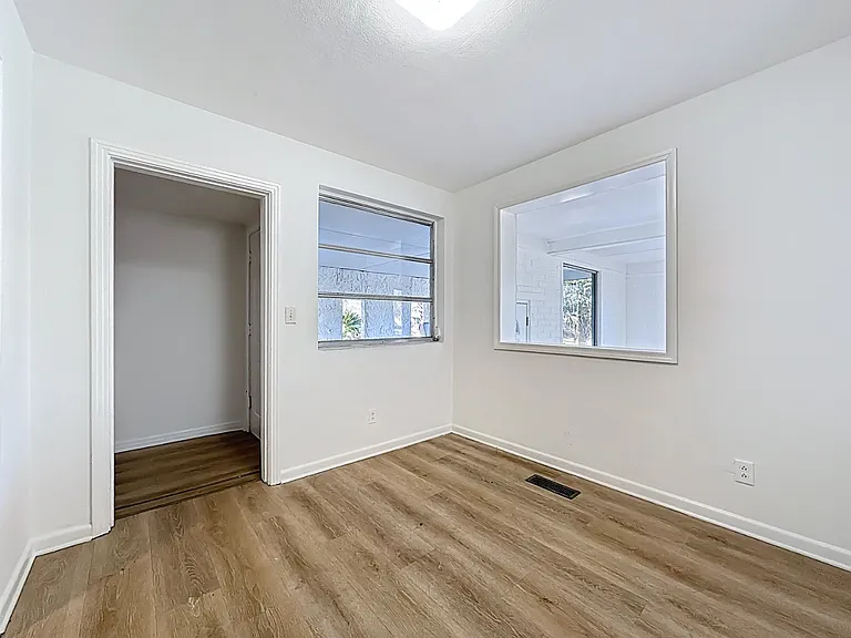5330 Quan Dr — Photo 10