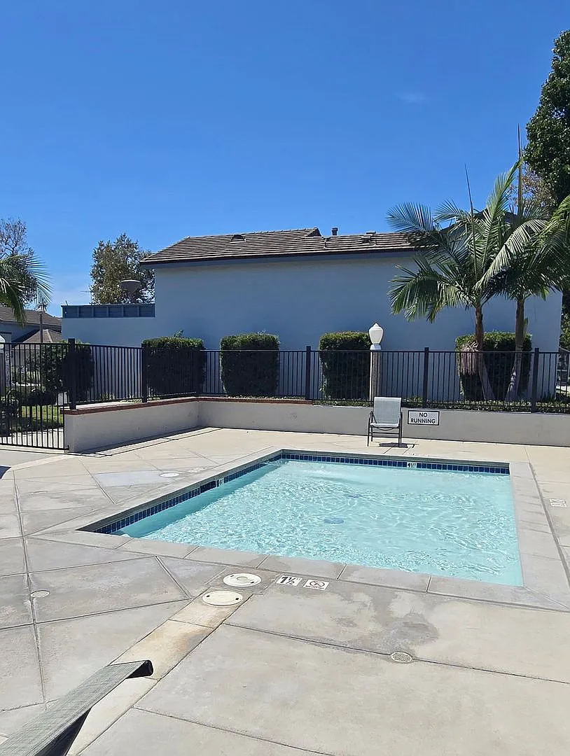 Cypress 3 Bed, 2.5 Bath Townhouse for Lease - $3,695 - 2 Car Garage — Photo 4
