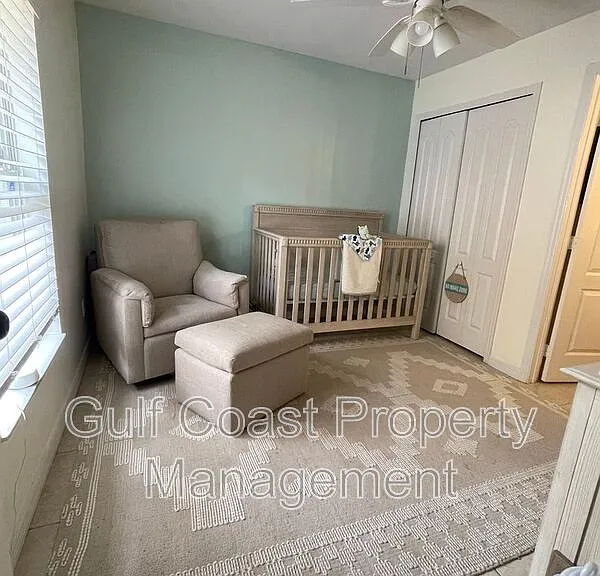 417 Broadmoor St — Photo 25