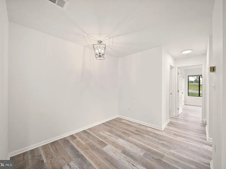 8463 Crozier Ct #104 — Photo 15