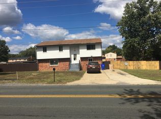 12758 Country Ln, Waldorf, MD 20601
