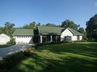 1412 Cr 448a, Lake Panasoffkee, FL 33538
