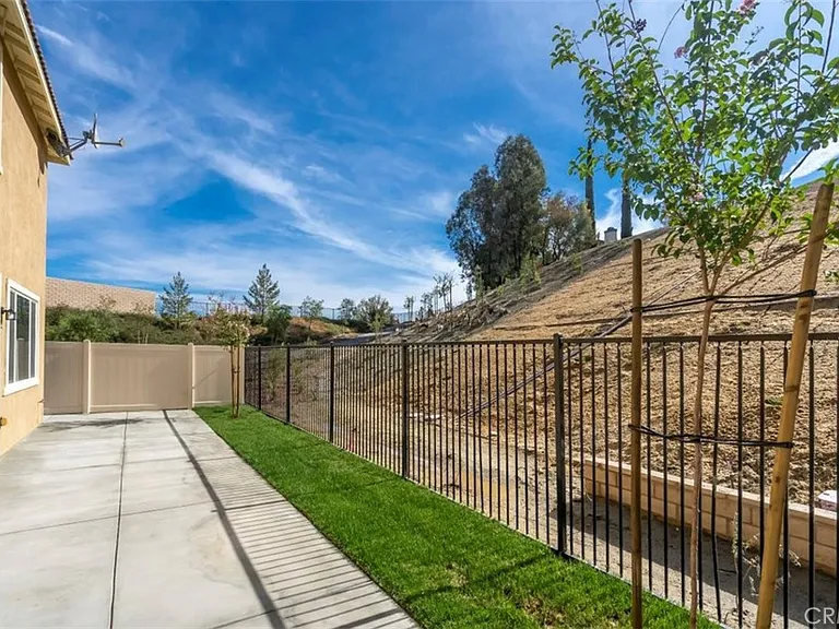 26801 Trestles Dr — Photo 9