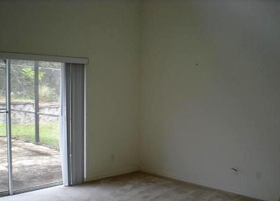 4th image of 141 Granada Blvd