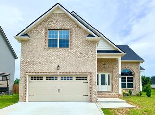 1313 Apple Blossom Rd, Clarksville, TN 37042