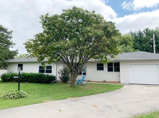 5508 Schluter Rd, Monona, WI 53716