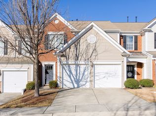 8712 Braxwood Pl, Raleigh, NC 27617