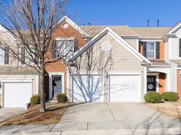 8712 Braxwood Pl, Raleigh, NC 27617