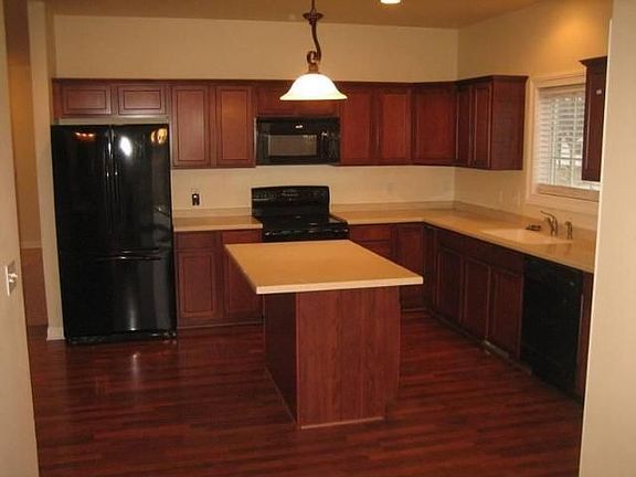 2nd image of 313 Moraine Dr