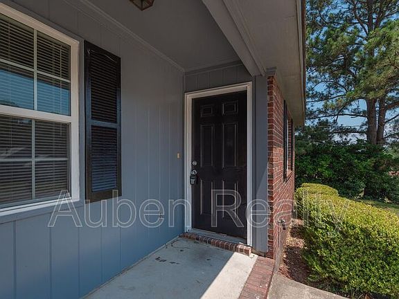 2nd image of 4213 Rose Hill Dr