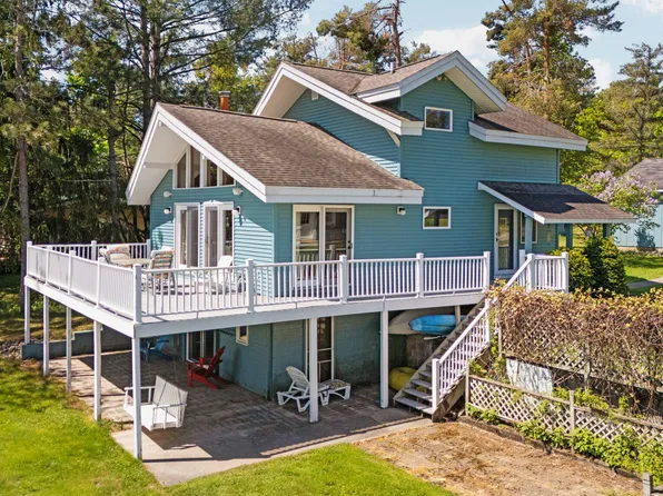 2623 W Dixon Lake Dr, Gaylord, MI 49735